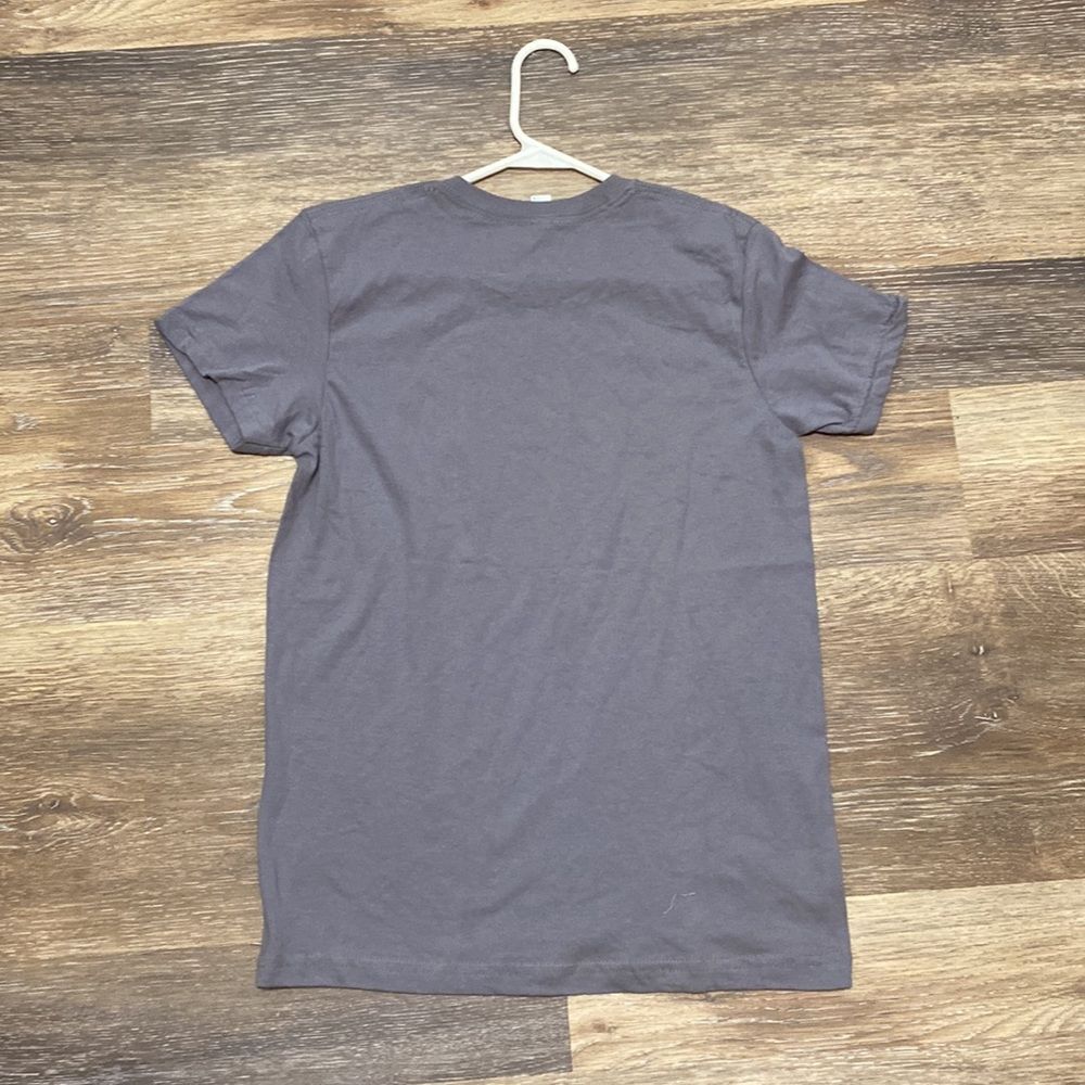 E143 Be You Barbie Grey Sz. L  T-shirt  NWOT - Picture 5 of 8